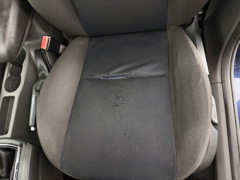 Ford FOCUS Wagon 1.6-16V Futura *AIRCO | CRUISE | COMFORT-SEATS | TOWBAR | 16''ALU*