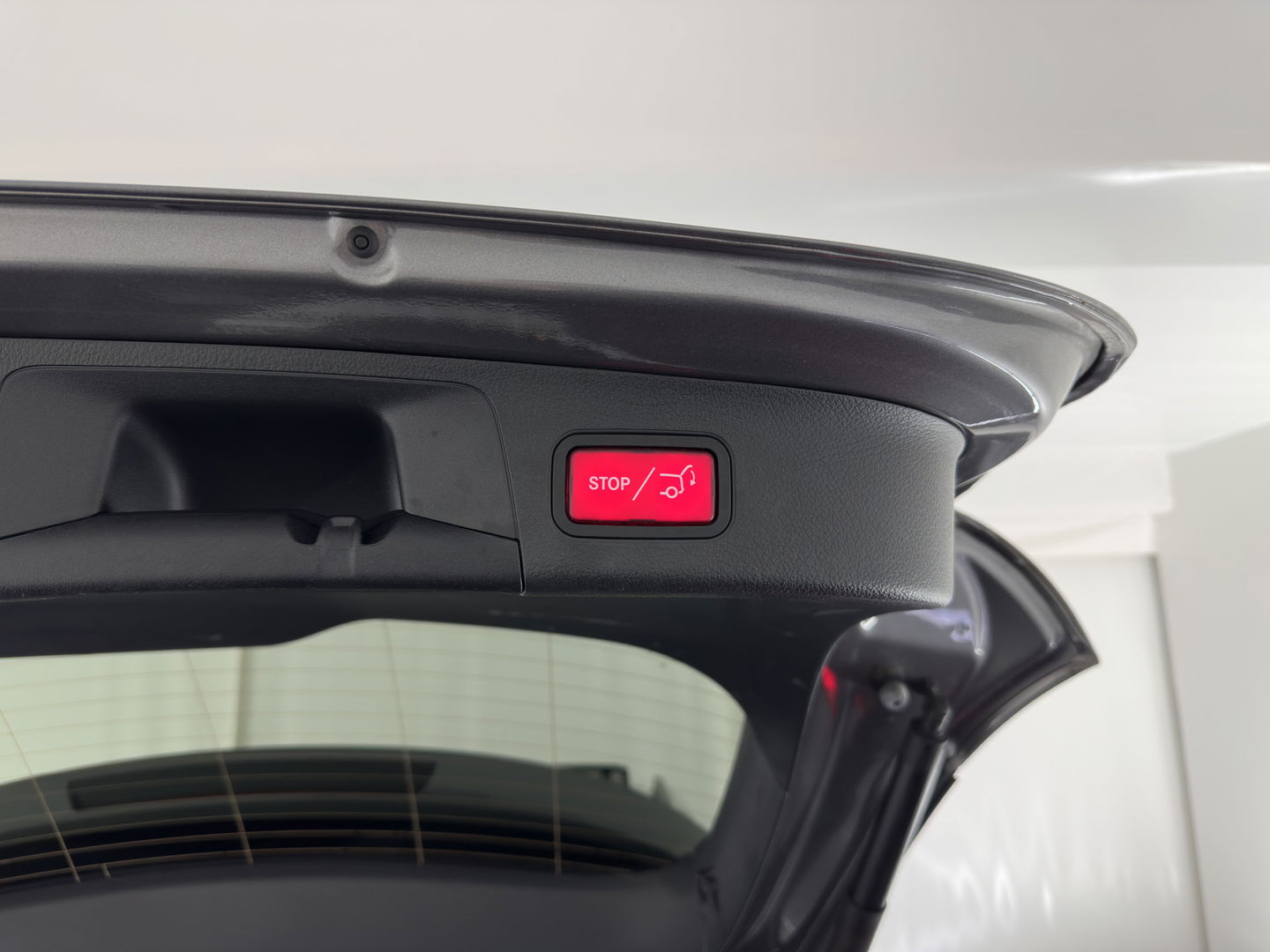 Mercedes-Benz EQA 250 Business Solution AMG 67 kWh [ 3-Fase ] { SOH-98% } (INCL-BTW) *AUT | PANO | NAVI-FULLMAP | LEATHER-MICORFIBRE | AMBIENT-LIGHT | KEYLESS | LANE-ASSIST | DYNAMIC-SELECT | PRIVACY-GLASS | DAB | CAMERA | DIGI-COCKPIT | HEATED-SPORTSEAT | CRUISE |