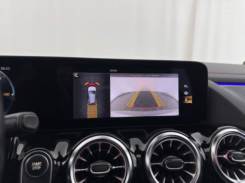 Mercedes-Benz EQA 250 Business Solution AMG 67 kWh [ 3-Fase ] { SOH-98% } (INCL-BTW) *AUT | PANO | NAVI-FULLMAP | LEATHER-MICORFIBRE | AMBIENT-LIGHT | KEYLESS | LANE-ASSIST | DYNAMIC-SELECT | PRIVACY-GLASS | DAB | CAMERA | DIGI-COCKPIT | HEATED-SPORTSEAT | CRUISE |