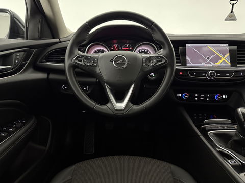 Opel Insignia 1.5 Turbo Business Executive | Carplay | Trekh. | Cruise | Navi | Parkeersens. | Keyless | NAP