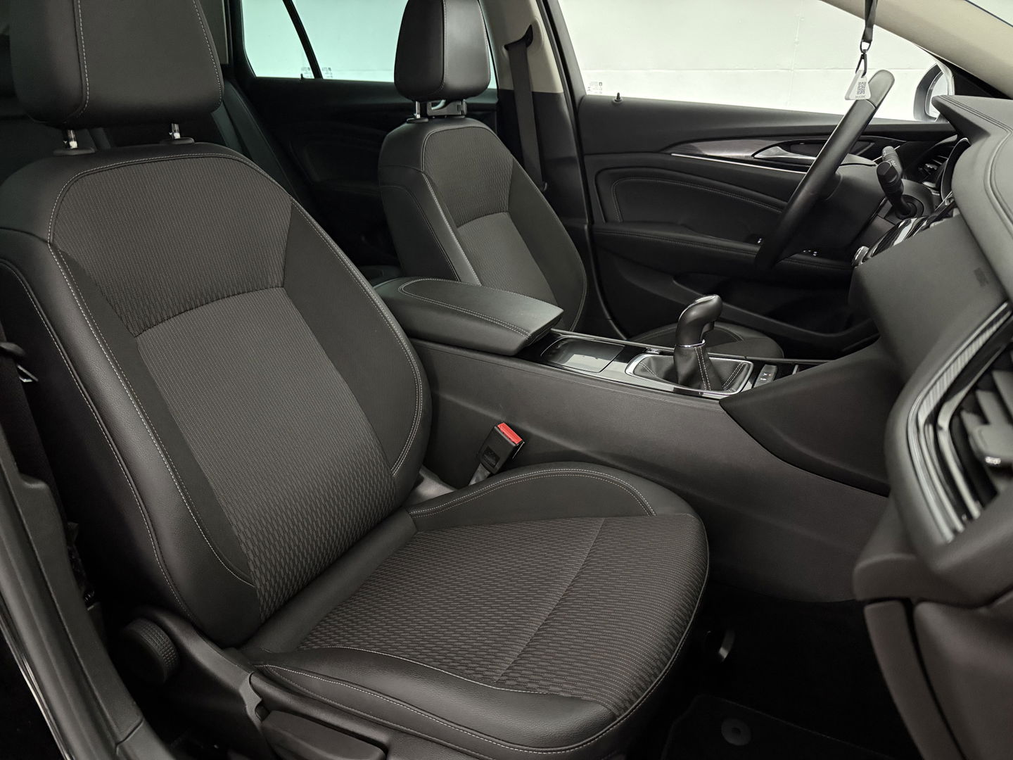 Opel Insignia 1.5 Turbo Business Executive | Carplay | Trekh. | Cruise | Navi | Parkeersens. | Keyless | NAP