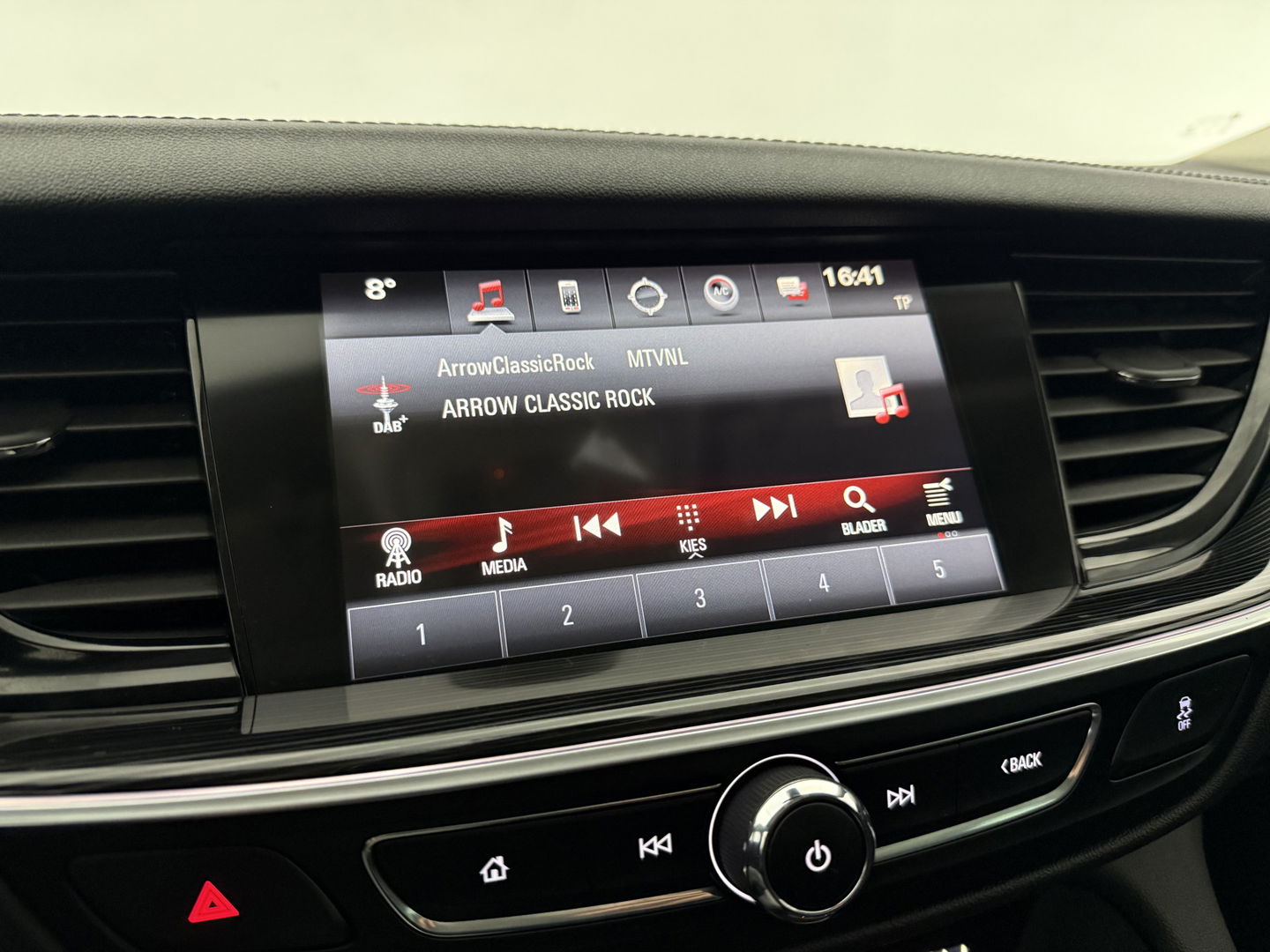 Opel Insignia 1.5 Turbo Business Executive | Carplay | Trekh. | Cruise | Navi | Parkeersens. | Keyless | NAP