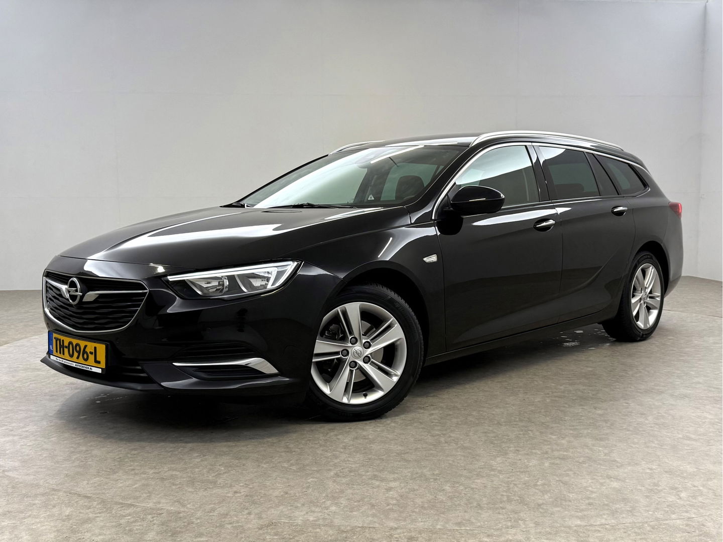 Opel Insignia 1.5 Turbo Business Executive | Carplay | Trekh. | Cruise | Navi | Parkeersens. | Keyless | NAP