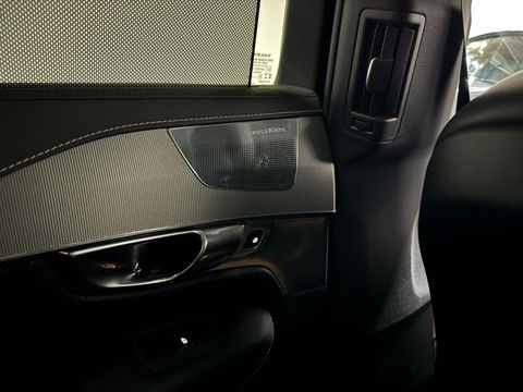 Volvo XC90 2.0 T8 Recharge AWD R-Design Pano B&W Luchtvering Trekh. 360°