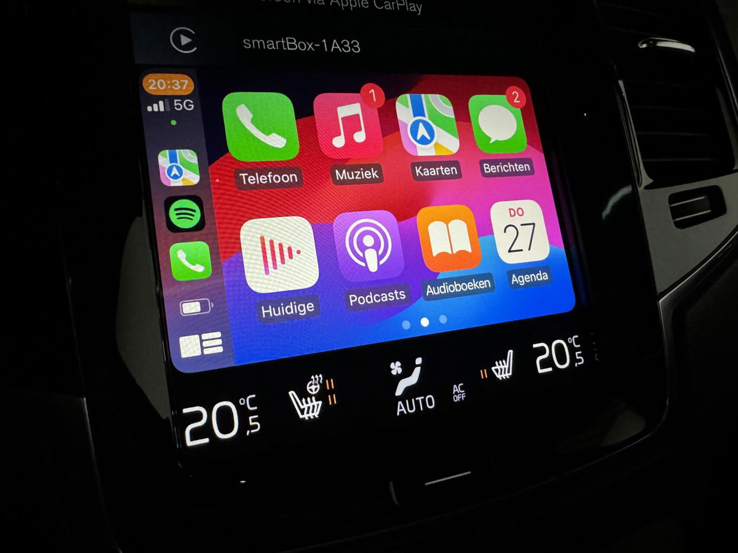 Volvo XC90 2.0 T8 Recharge AWD R-Design Pano B&W Luchtvering Trekh. 360°