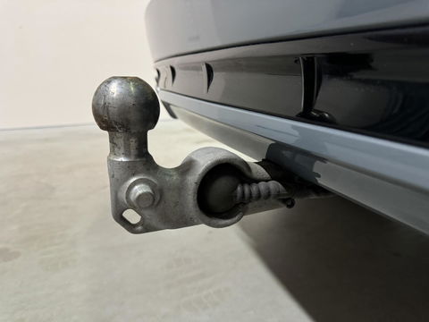 Volvo XC90 2.0 T8 Recharge AWD R-Design Pano B&W Luchtvering Trekh. 360°