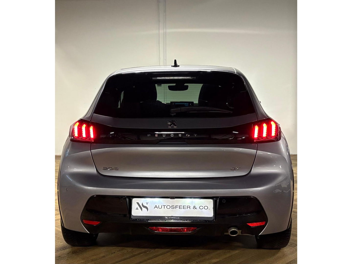 Peugeot 208 1.2 PureTech 100 GT KEYLESS PANO BOMVOL'