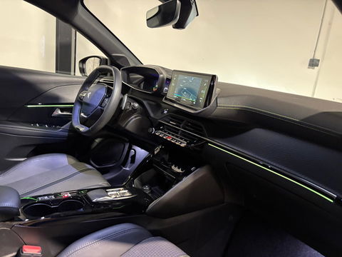 Peugeot 208 1.2 PureTech 100 GT KEYLESS PANO BOMVOL'