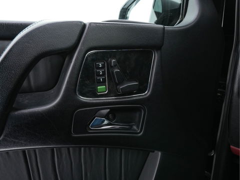 Mercedes-Benz G-Klasse AMG 55 Kompressor Lang AMG Aut. *PANO | LUXURY-DESIGNO-LEATHER | XENON | HARMAN/KARDON | MEMORY-PACK | CAMERA | NAVI-FULLMAP | HEATED-COMFORTSEATS | PIRVACY-GLASS | 20''ALU | TOWBAR*