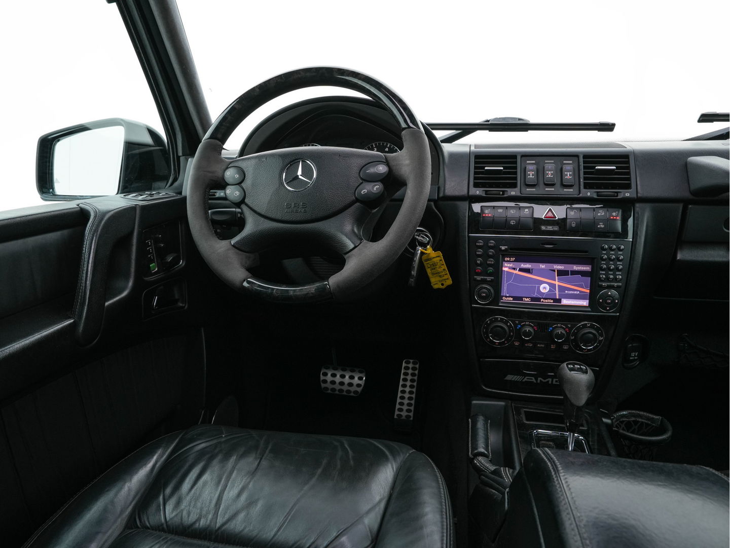 Mercedes-Benz G-Klasse AMG 55 Kompressor Lang AMG Aut. *PANO | LUXURY-DESIGNO-LEATHER | XENON | HARMAN/KARDON | MEMORY-PACK | CAMERA | NAVI-FULLMAP | HEATED-COMFORTSEATS | PIRVACY-GLASS | 20''ALU | TOWBAR*