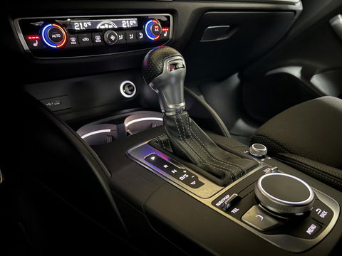 Audi A3 Limousine 35 TFSI S-Line Black Optic Virtual Carplay NAP