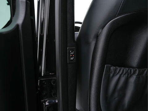 Mercedes-Benz G-Klasse AMG 55 Kompressor Lang AMG Aut. *PANO | LUXURY-DESIGNO-LEATHER | XENON | HARMAN/KARDON | MEMORY-PACK | CAMERA | NAVI-FULLMAP | HEATED-COMFORTSEATS | PIRVACY-GLASS | 20''ALU | TOWBAR*