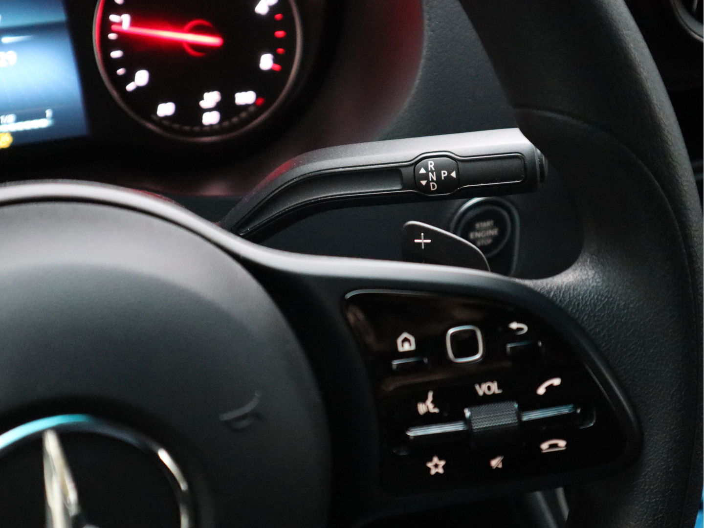 Mercedes-Benz Sprinter 515 CDI Automaat - Bakwagen Laadklep Zijdeur - Trekhaak - Mbux