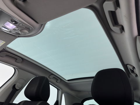 Citroën C4 1.6 BlueHDi Feel *PANO | SPORT-SEATS | PDC | PRIVACY-GLASS | ECC | CRUISE | TOWBAR*