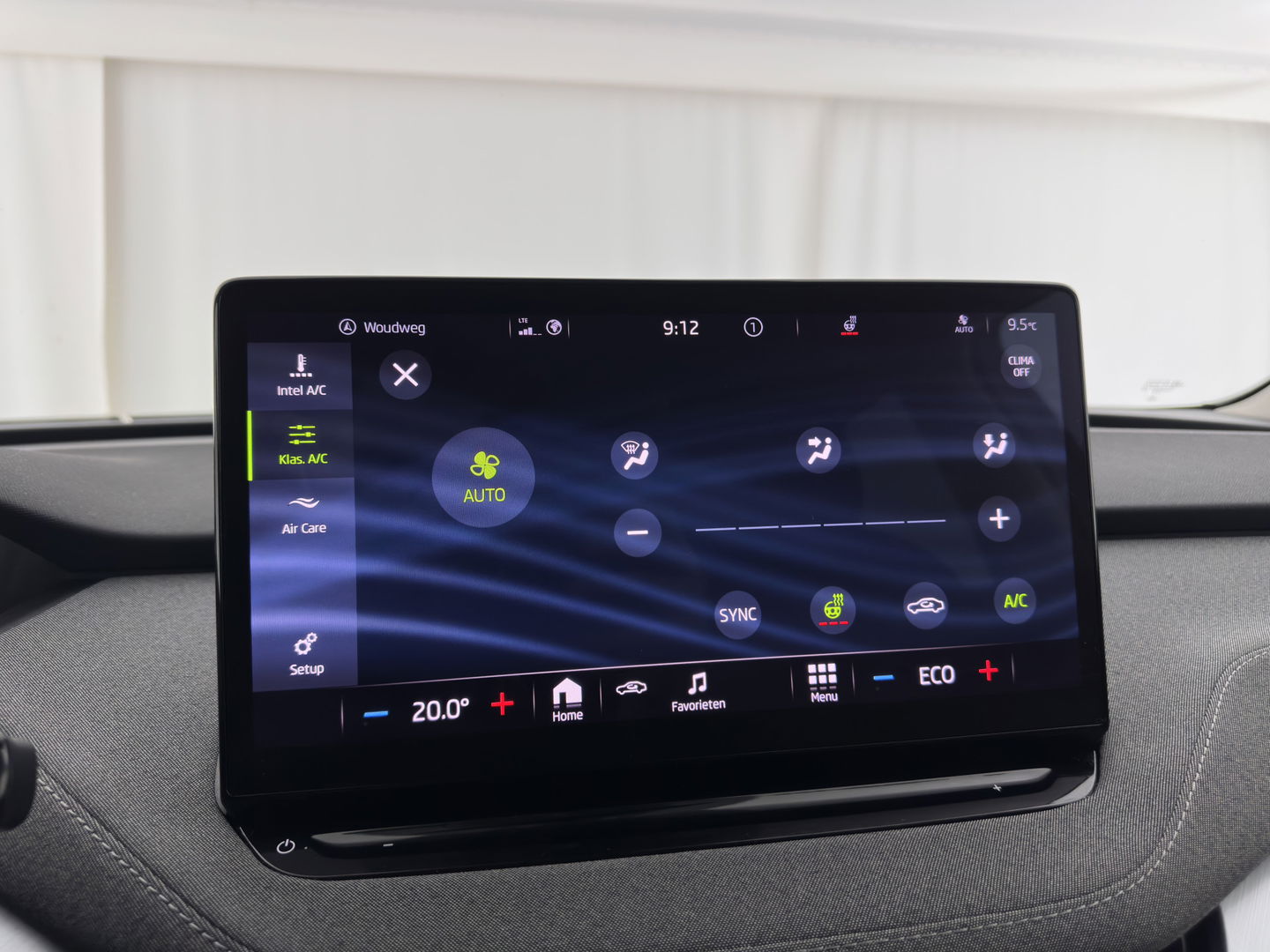 Škoda Enyaq iV 80 {SOH-90%} [ 3-Fase ] (INCL-BTW) *LEATHER-FABRIC | FULL-LED | DIGI-COCKPIT | CAMERA | KEYLESS | NAVI-FULLMAP | AMBIENT-LIGHT | ECC | HEATED-COMFORTSEATS | DAB+ | PDC | CRUISE | CARPLAY | TOWBAR | 19"ALU*