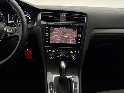 Volkswagen Golf Variant TSI | Camera | Adap. Cruise | Massage | Carplay | Trekh. | Stoelverw.