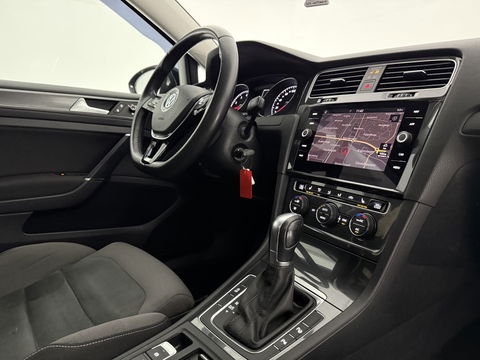 Volkswagen Golf Variant TSI | Camera | Adap. Cruise | Massage | Carplay | Trekh. | Stoelverw.