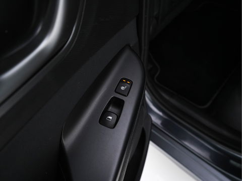 Hyundai KONA EV Premium 64 kWh ( Fase-3 ) { SOH-96%) (INCL-BTW) *AUT | HEAT-PUMP | NAVI-FULLMAP | KEYLESS | CAMERA | DAB | ECC | PDC | ADAPTIVE-CRUISE | CCS-FASTLOADER | LANE-ASSIST | HEATED-COMFORTSEATS | 17''ALU*