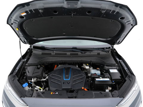 Hyundai KONA EV Premium 64 kWh ( Fase-3 ) { SOH-96%) (INCL-BTW) *AUT | HEAT-PUMP | NAVI-FULLMAP | KEYLESS | CAMERA | DAB | ECC | PDC | ADAPTIVE-CRUISE | CCS-FASTLOADER | LANE-ASSIST | HEATED-COMFORTSEATS | 17''ALU*