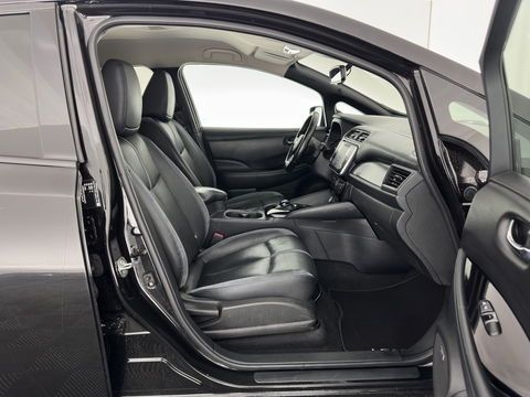 Nissan Leaf Tekna 40 kWh (SOH-83%) (INCL-BTW) *AUT | LUXURY-LEATHER | FULL-LED | BOSE-AUDIO | TOPVIEW | DAB | KEYLESS | NAVI-FULLMAP | DAB | HEATED-COMFORTSEATS | PRIVACY-GLASS | ADAPTIVE-CRUISE | 17''ALU*