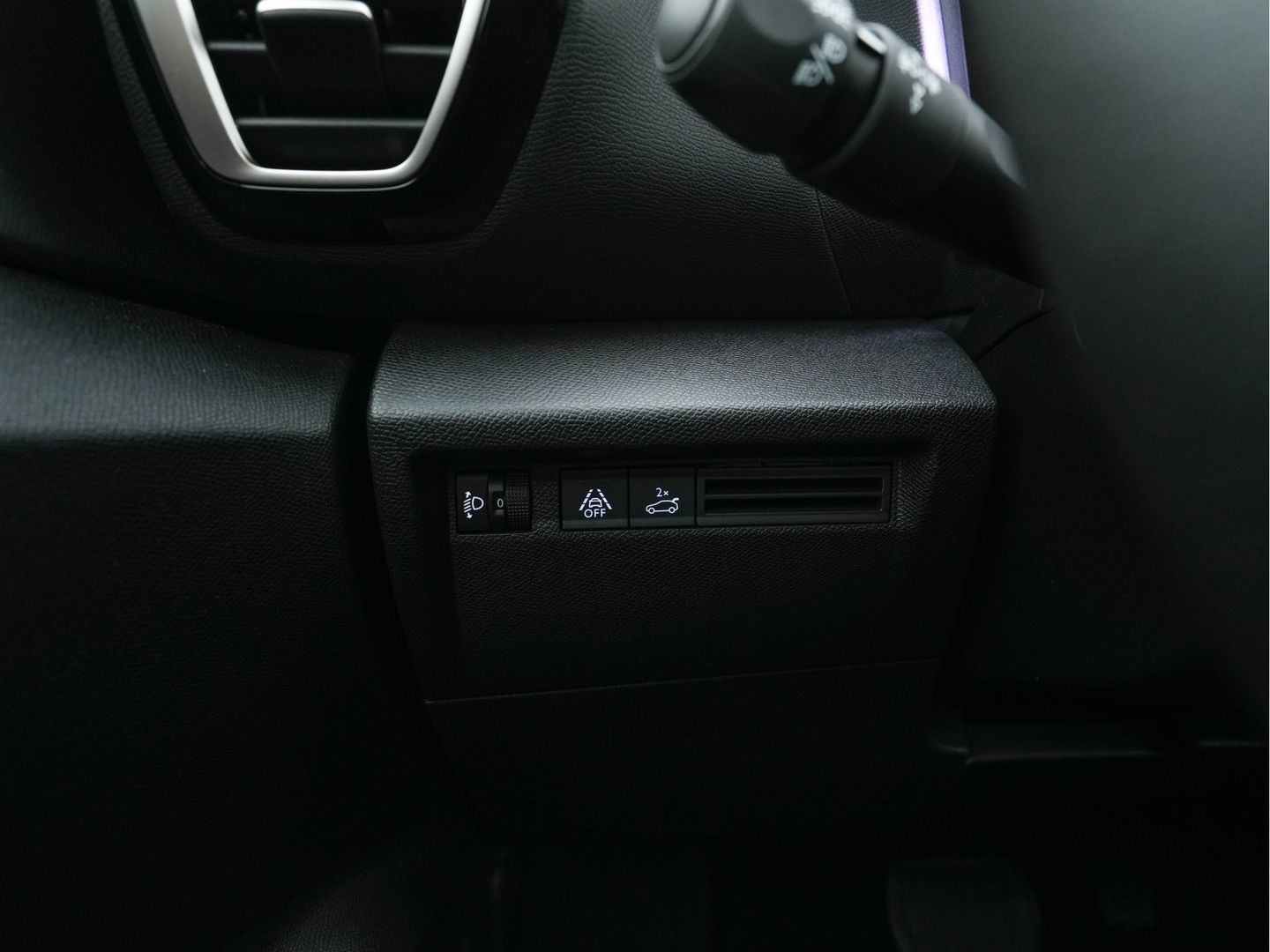 Citroën Ë-C4 X Feel 50 kWh (3-Fase ) (SOH-100%) (INCL-BTW) Aut.* HEAT-PUMP | CARPLAY | DIGI-COCKPIT | CRUISE | COMFORT-SEATS | DAB | LANE-ASSSIST | CCS-FASTLOADER | 18'' ALU*