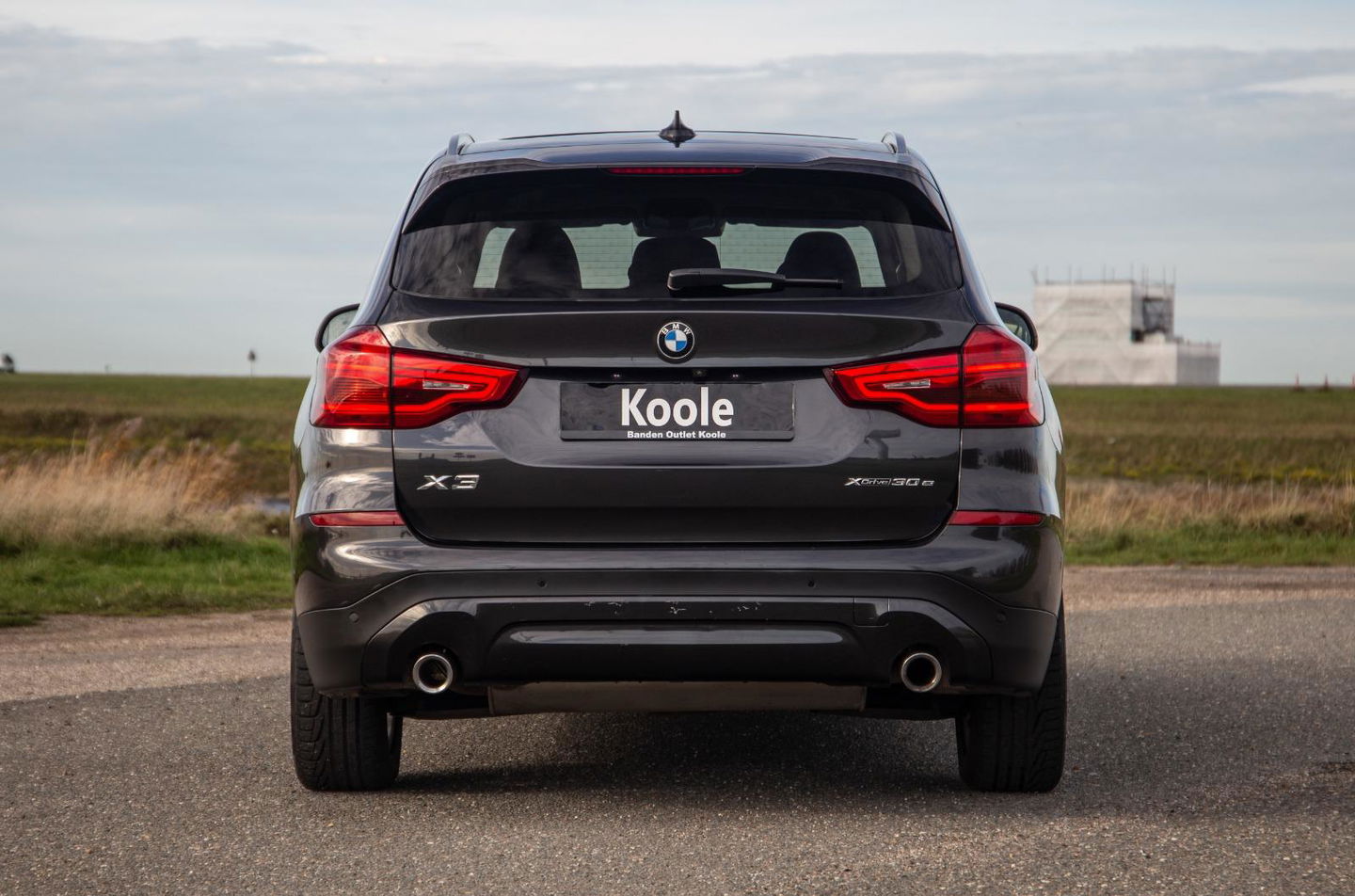 BMW X3 xDrive30e High Executive BRUIN LEER / PANORAMA DAK / AUTOMAAT / PLUG IN / CARPLAY / STOELVERWARMING
