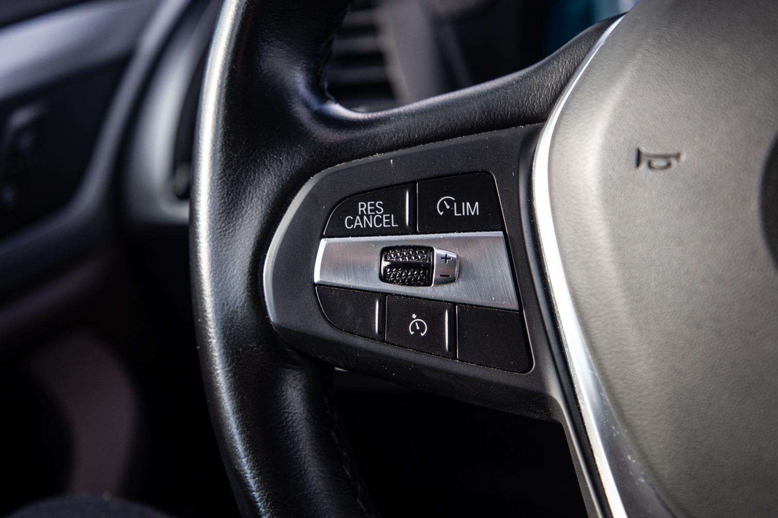 BMW X3 xDrive30e High Executive BRUIN LEER / PANORAMA DAK / AUTOMAAT / PLUG IN / CARPLAY / STOELVERWARMING