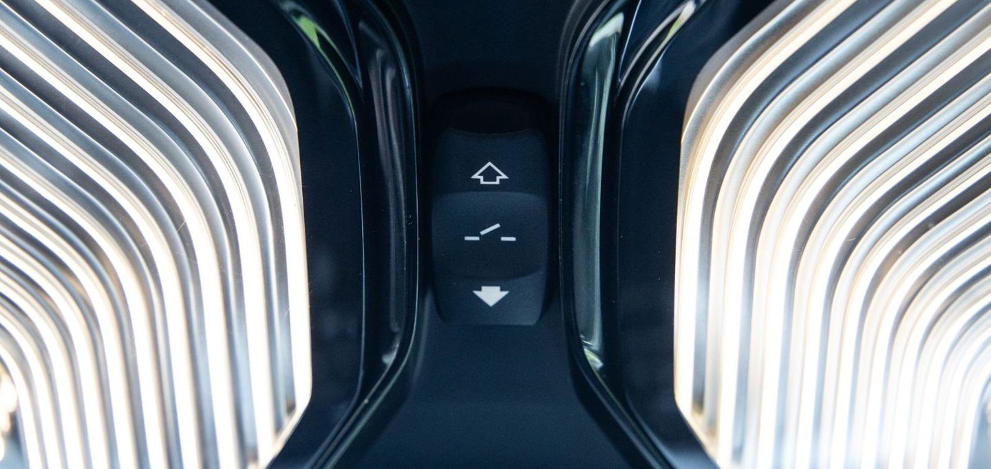 BMW X3 xDrive30e High Executive BRUIN LEER / PANORAMA DAK / AUTOMAAT / PLUG IN / CARPLAY / STOELVERWARMING