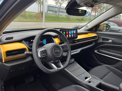 Jeep Avenger 54 kWh|ACC|Camera|Carplay|Keyless|Navi|Stoelverwarming|156PK