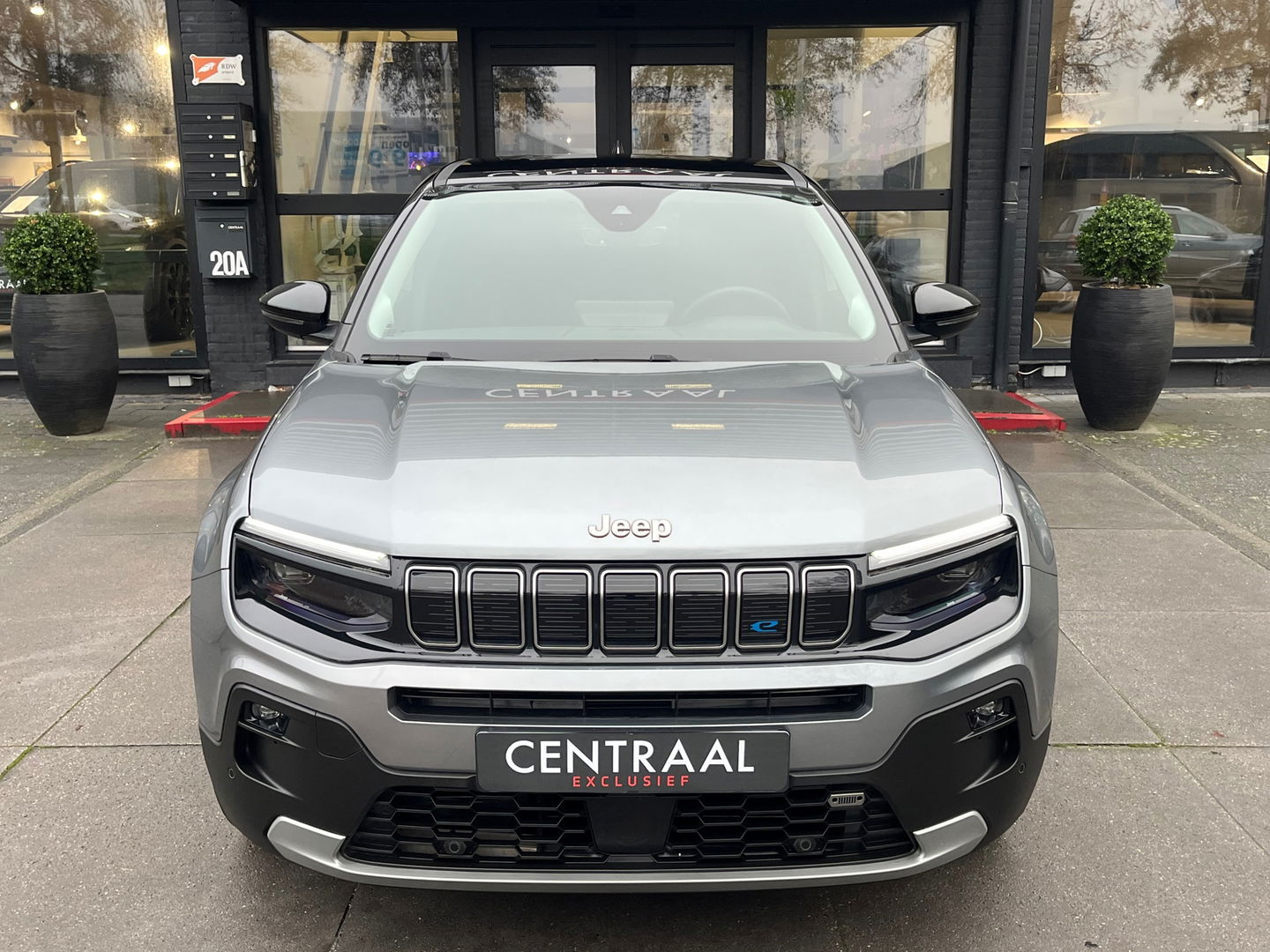 Jeep Avenger 54 kWh|ACC|Camera|Carplay|Keyless|Navi|Stoelverwarming|156PK