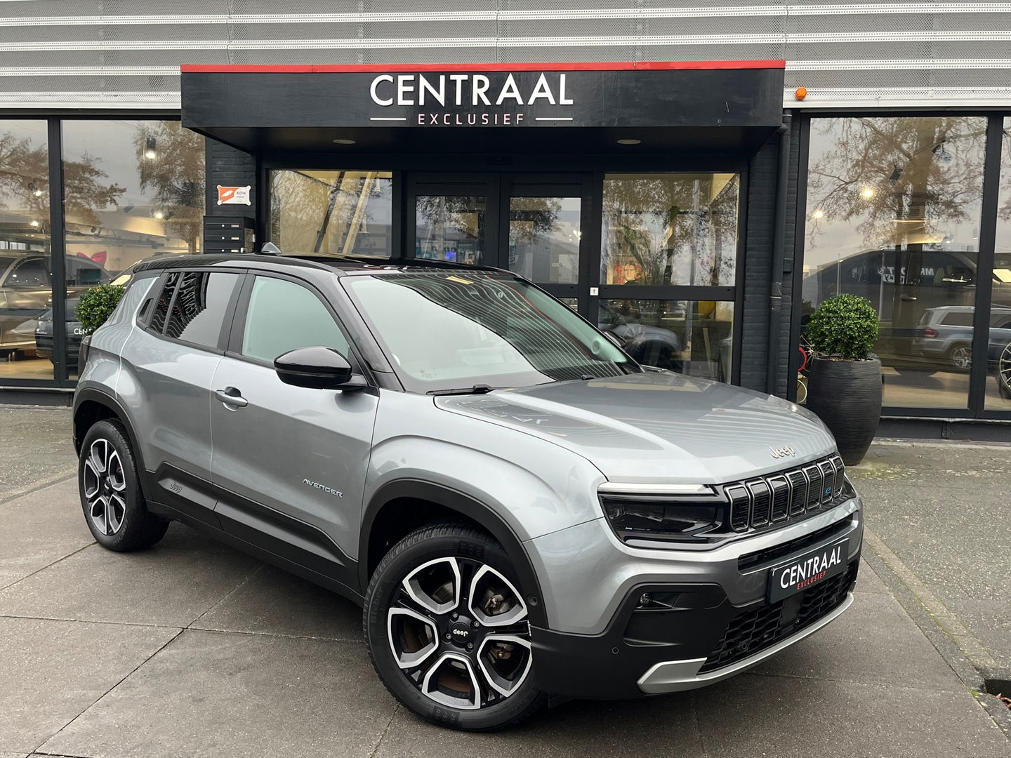 Jeep Avenger 54 kWh|ACC|Camera|Carplay|Keyless|Navi|Stoelverwarming|156PK