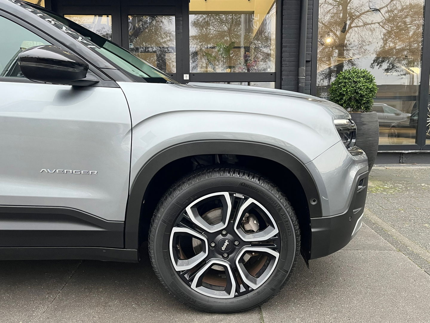 Jeep Avenger 54 kWh|ACC|Camera|Carplay|Keyless|Navi|Stoelverwarming|156PK