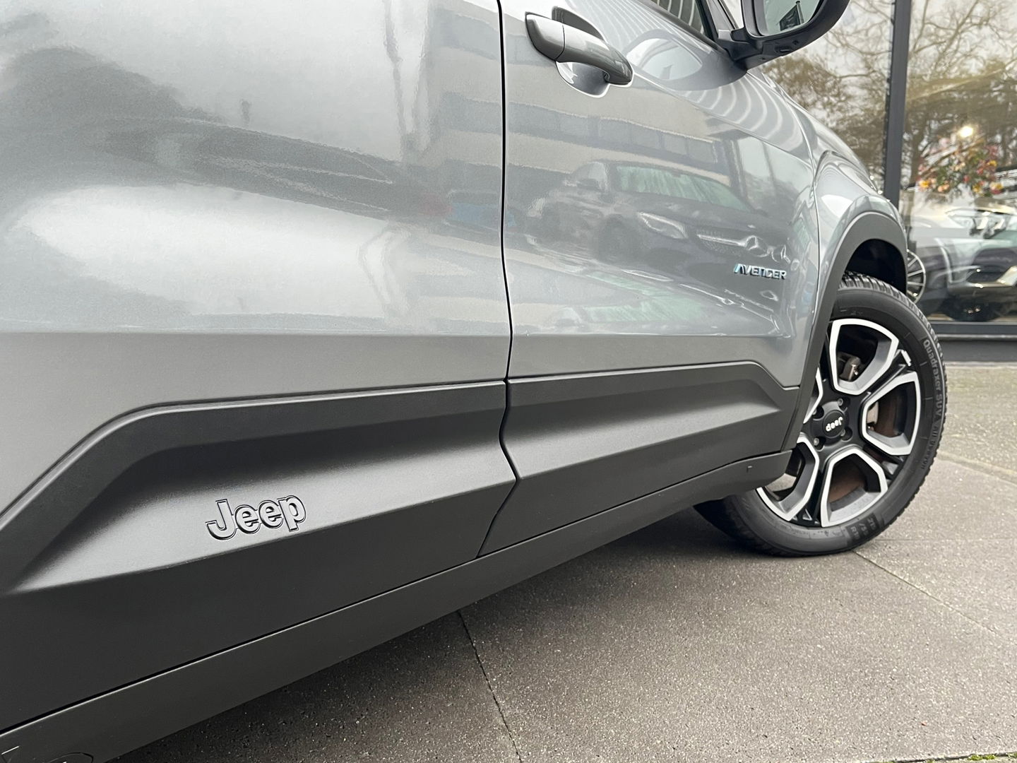 Jeep Avenger 54 kWh|ACC|Camera|Carplay|Keyless|Navi|Stoelverwarming|156PK