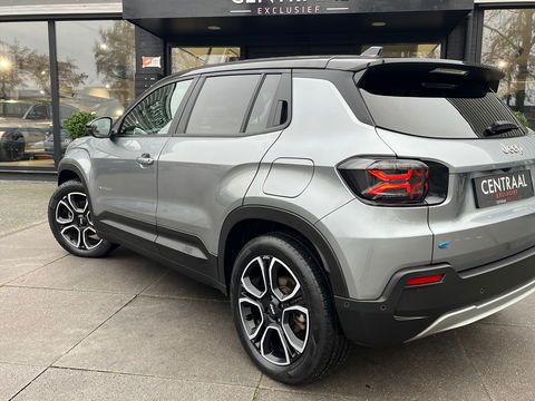 Jeep Avenger 54 kWh|ACC|Camera|Carplay|Keyless|Navi|Stoelverwarming|156PK
