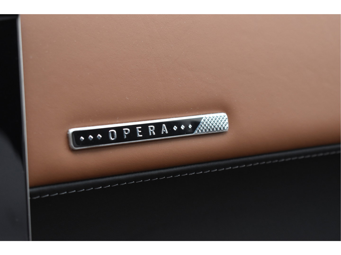 DS 7 Crossback E-Tense Opera Connected Pilot | Vol | Stoelmassage- & ventilatie | Memorystoel | Keyless | Camera | Carplay | Full LED