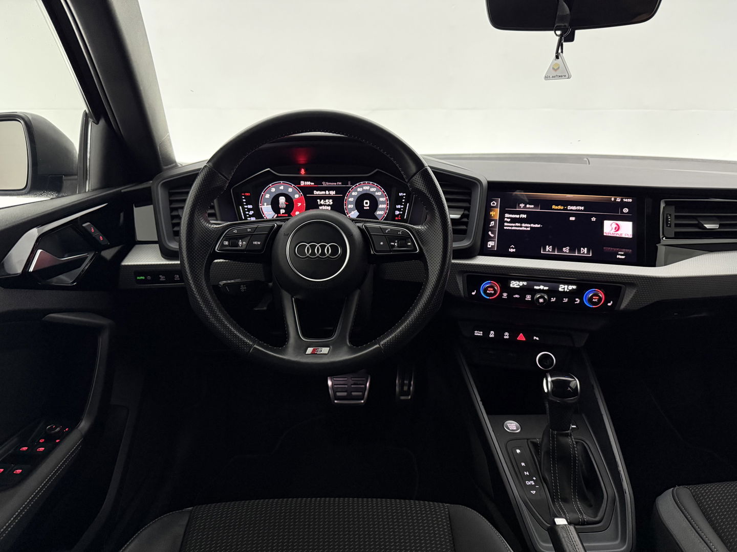 Audi A1 40 TFSI S Line 200PK | Virtual | Carplay | Cruise | Stoelverw. | Parkeersens.
