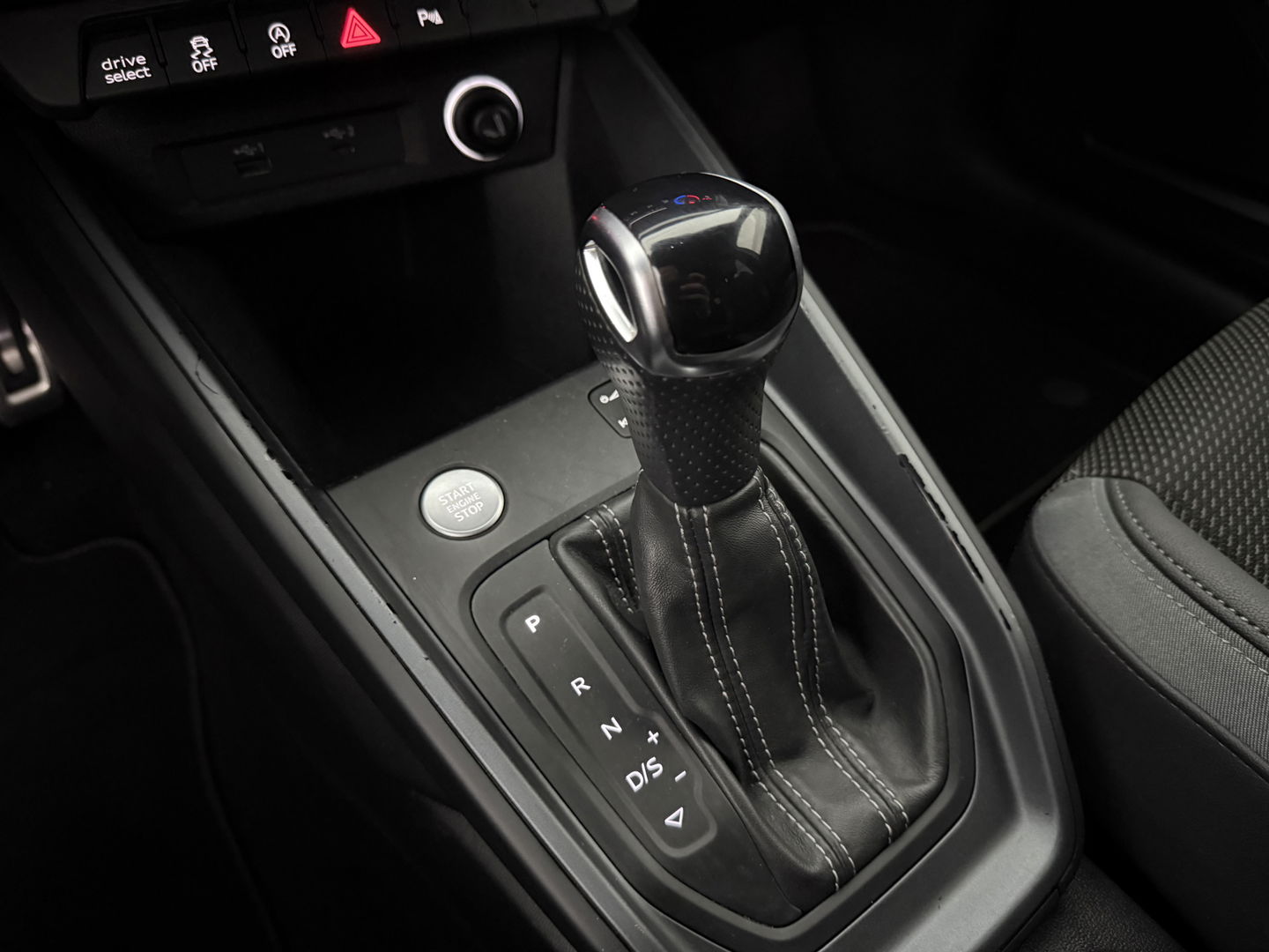 Audi A1 40 TFSI S Line 200PK | Virtual | Carplay | Cruise | Stoelverw. | Parkeersens.