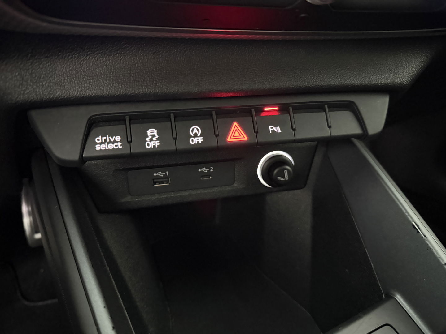 Audi A1 40 TFSI S Line 200PK | Virtual | Carplay | Cruise | Stoelverw. | Parkeersens.