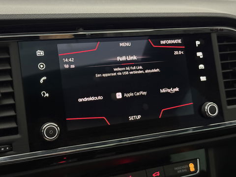 SEAT Ateca 1.5 TSI FR | 360° | Pano | Trekh. | Virtual | Sfeerverl. | Carplay | NAP