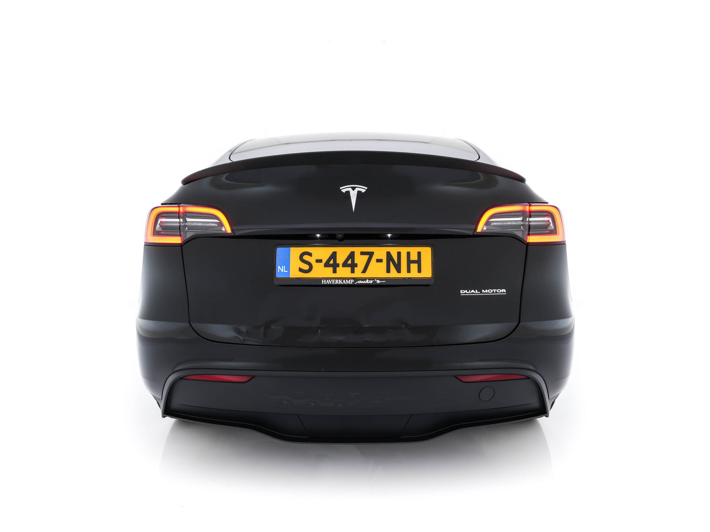 Tesla Model Y Performance AWD 75 kWh {SOH-84%} [ 3-Fase ] (INCL-BTW) Aut. *PANO | AUTO-PILOT | LUXURY-LEATHER | TOP-VIEW | NAVI-FULLMAP | MATRIX-LED | DIGI-COCKPIT | KEYLESS | CAMERA | DAB+ | HEATED-COMFORTSEATS | PRIVACY-GLASS | 21''ALU*