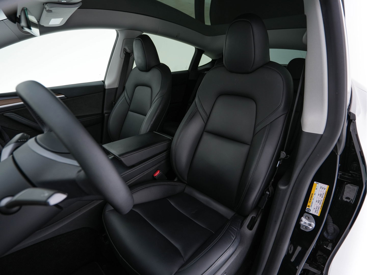 Tesla Model Y Performance AWD 75 kWh {SOH-84%} [ 3-Fase ] (INCL-BTW) Aut. *PANO | AUTO-PILOT | LUXURY-LEATHER | TOP-VIEW | NAVI-FULLMAP | MATRIX-LED | DIGI-COCKPIT | KEYLESS | CAMERA | DAB+ | HEATED-COMFORTSEATS | PRIVACY-GLASS | 21''ALU*