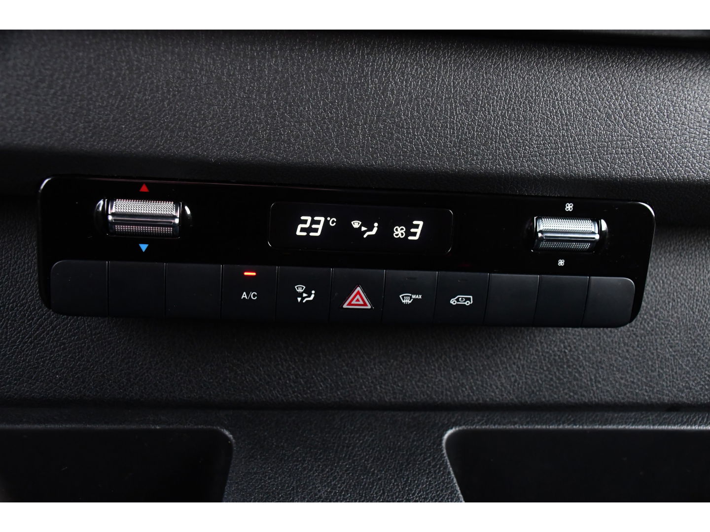 Mercedes-Benz Sprinter 315 1.9 CDI L2H2 FWD AMG Edition Adaptieve Cruise, 360 Camera, LED, Carplay, NAVI, Sensoren, Automaat, 150pk, Uniek!