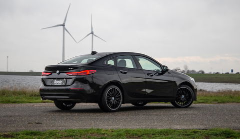 BMW 2 Serie Gran Coupé 218i Introduction Edition NAVI / CARPLAY / LED / AUTOMAAT / N.A.P