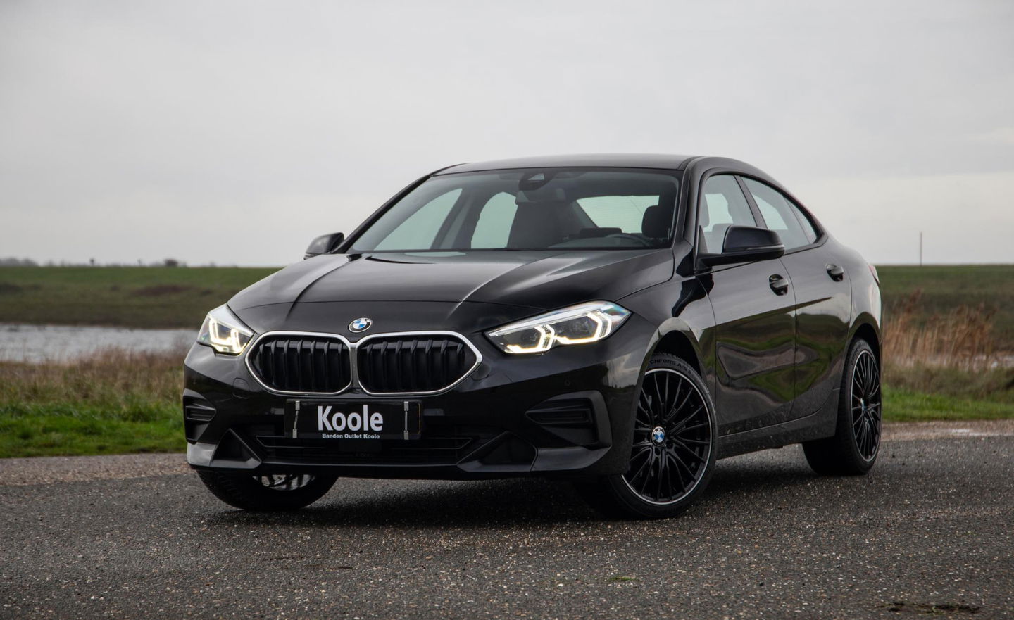 BMW 2 Serie Gran Coupé 218i Introduction Edition NAVI / CARPLAY / LED / AUTOMAAT / N.A.P