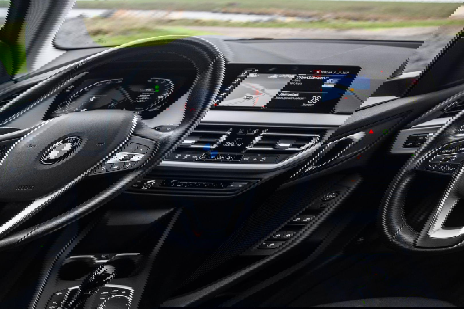 BMW 2 Serie Gran Coupé 218i Introduction Edition NAVI / CARPLAY / LED / AUTOMAAT / N.A.P