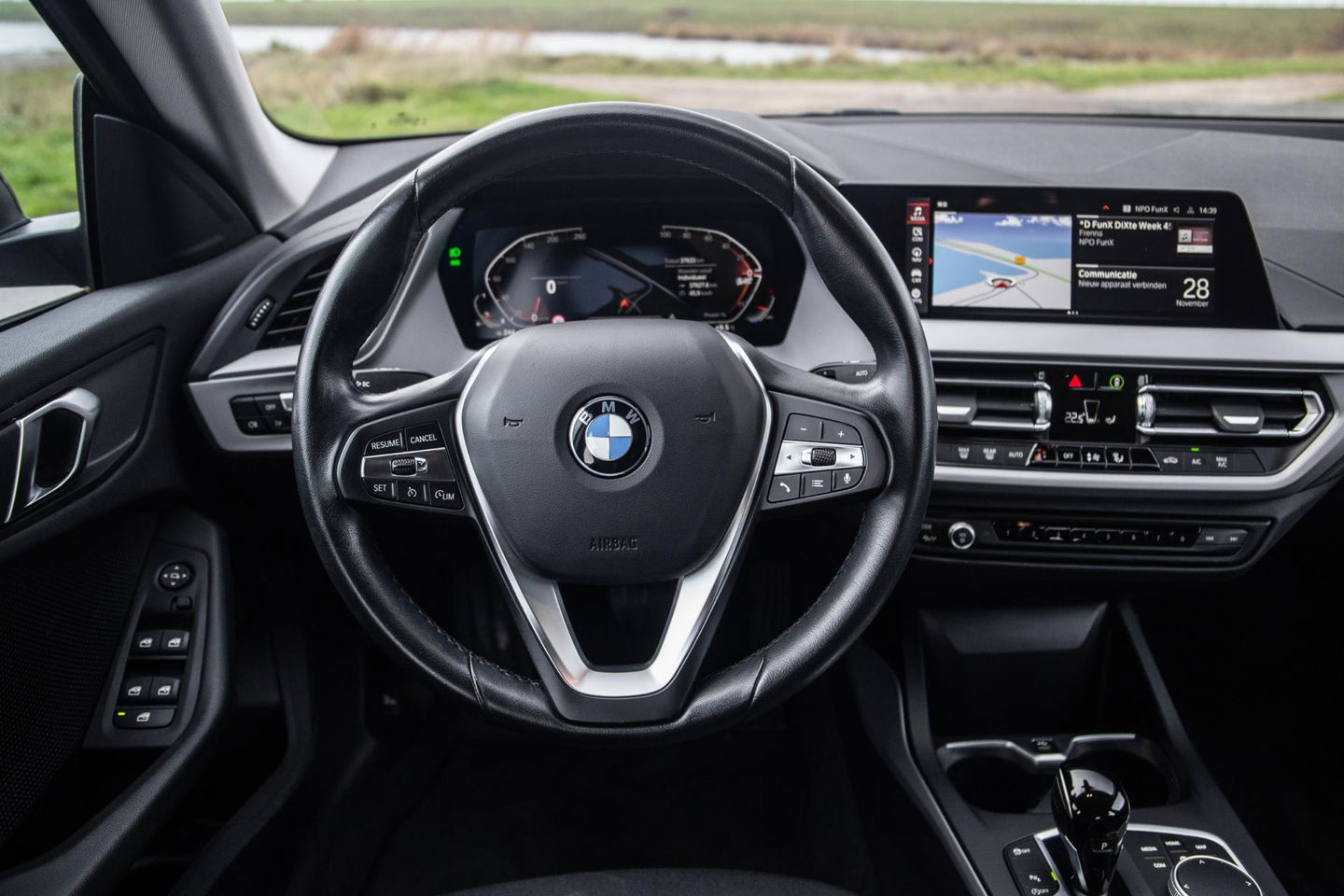 BMW 2 Serie Gran Coupé 218i Introduction Edition NAVI / CARPLAY / LED / AUTOMAAT / N.A.P