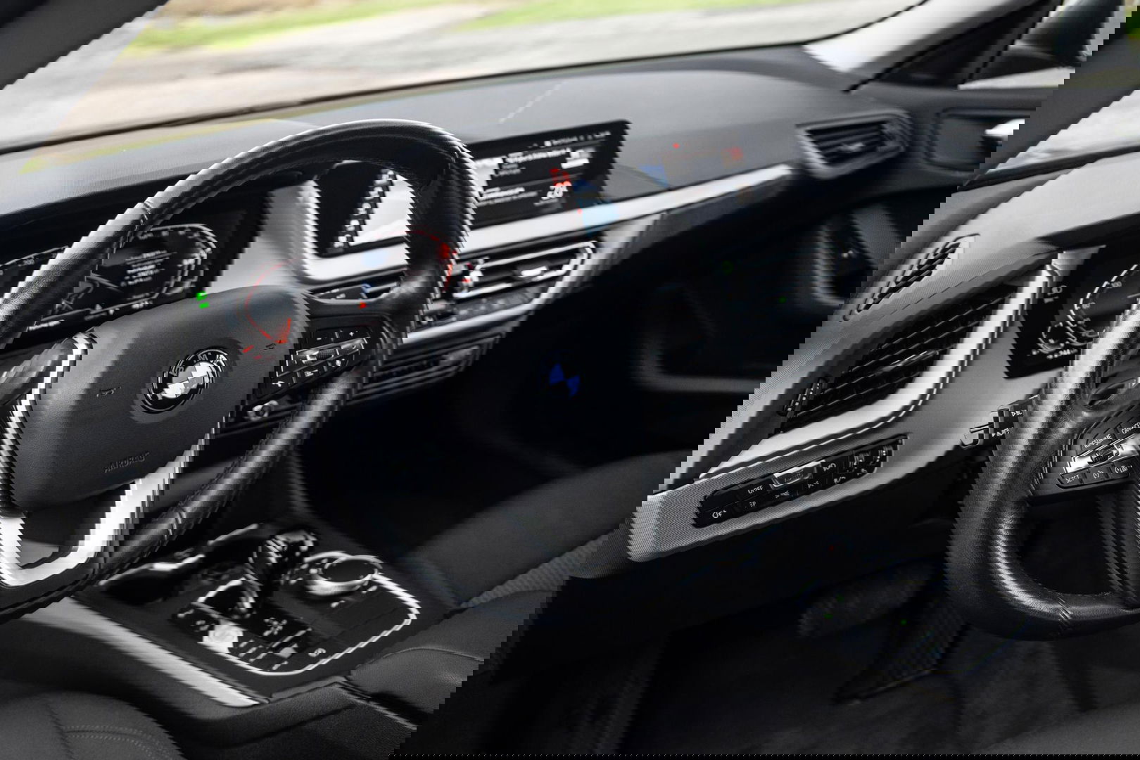 BMW 2 Serie Gran Coupé 218i Introduction Edition NAVI / CARPLAY / LED / AUTOMAAT / N.A.P