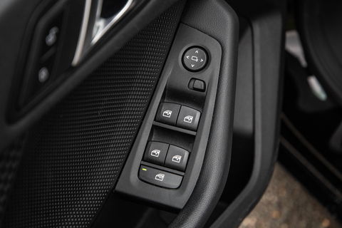 BMW 2 Serie Gran Coupé 218i Introduction Edition NAVI / CARPLAY / LED / AUTOMAAT / N.A.P