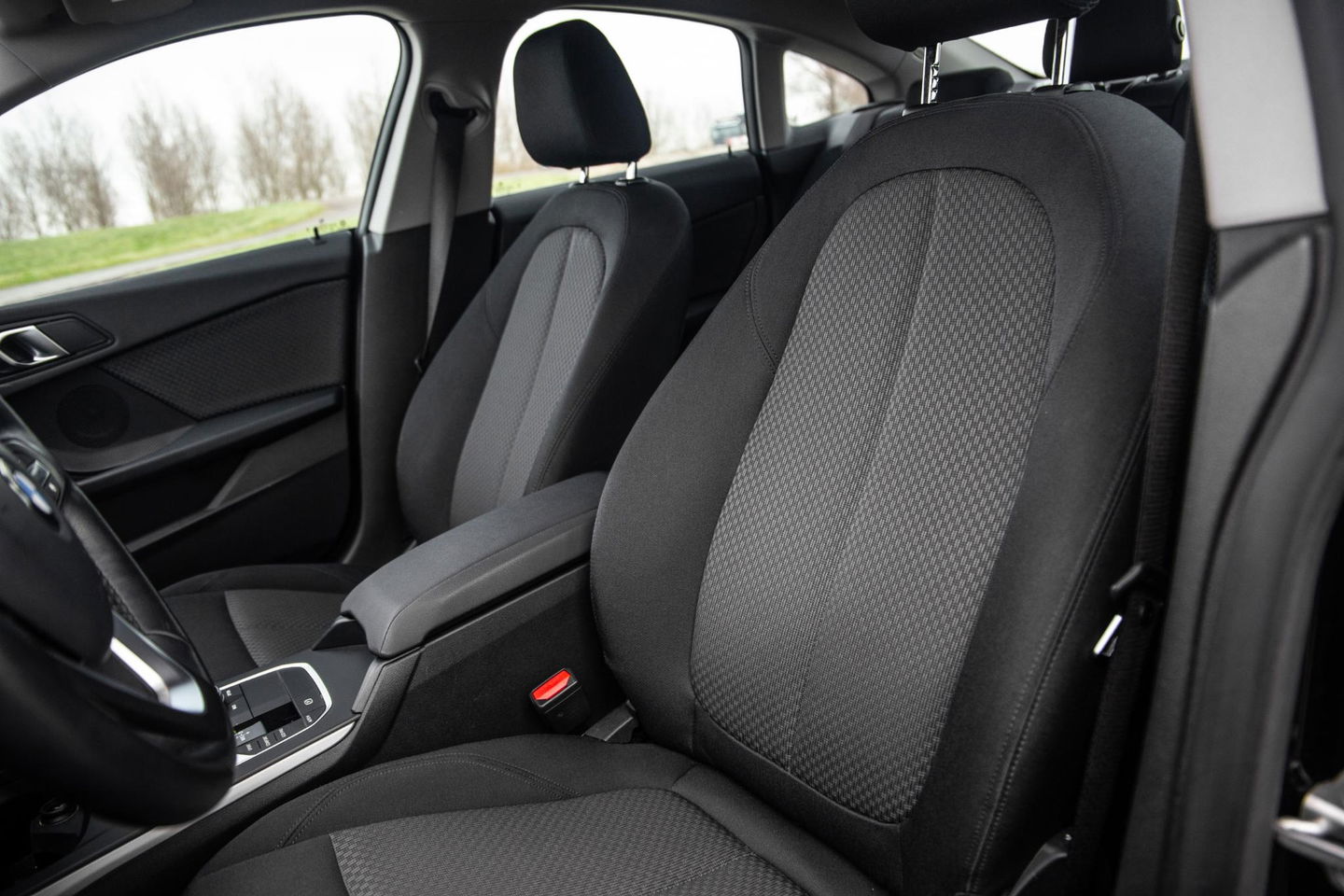 BMW 2 Serie Gran Coupé 218i Introduction Edition NAVI / CARPLAY / LED / AUTOMAAT / N.A.P