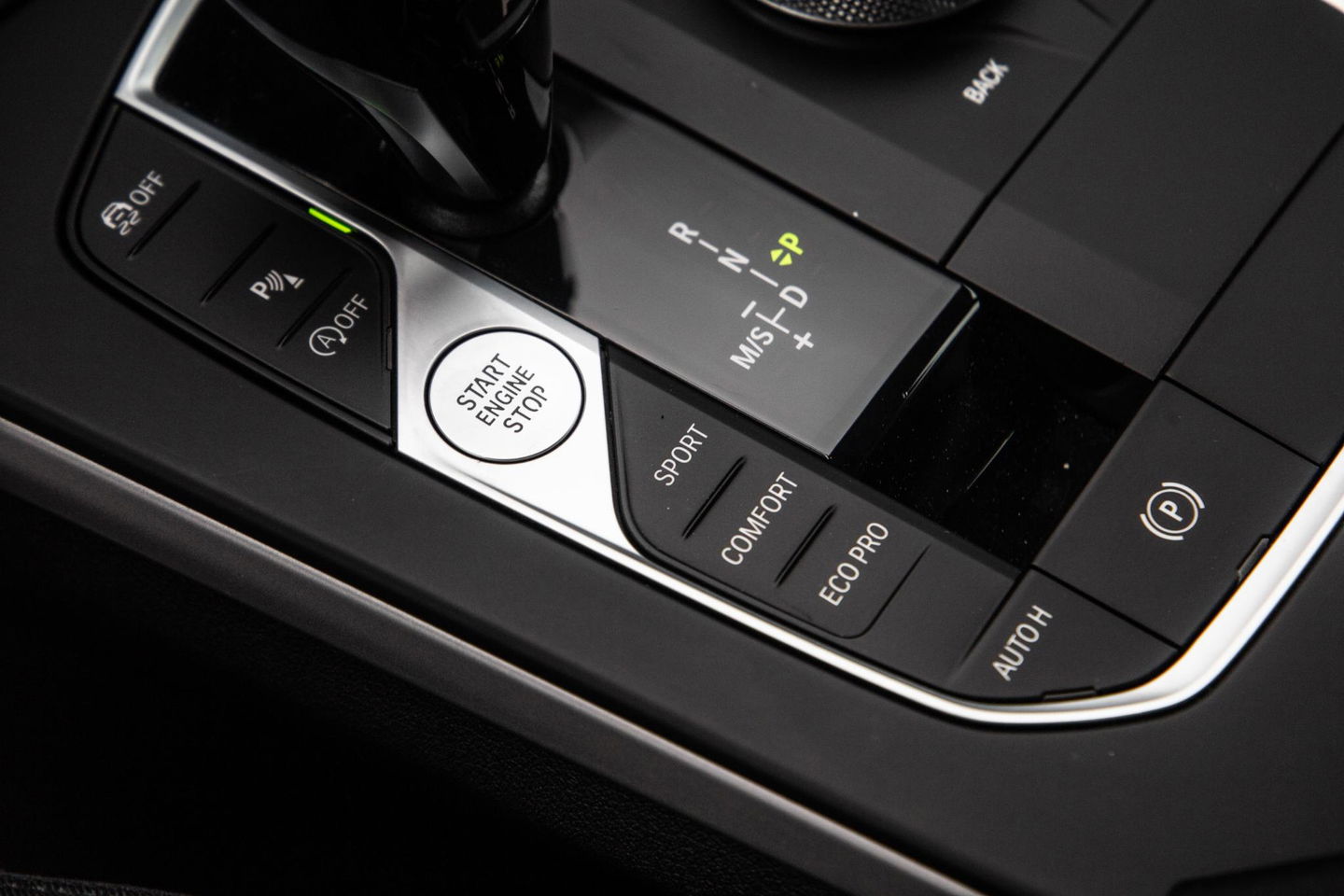 BMW 2 Serie Gran Coupé 218i Introduction Edition NAVI / CARPLAY / LED / AUTOMAAT / N.A.P